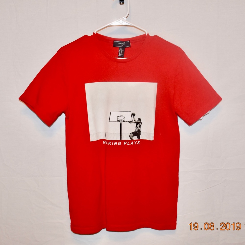 21 Graphic Tee